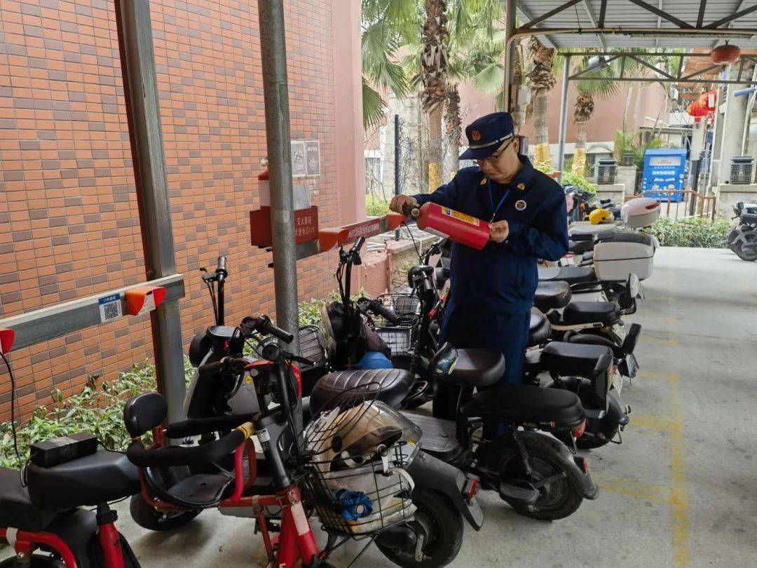 嚴查違規行為<strong></p>
<p>不銹鋼板廠
</strong>!佛山市電動自行車全鏈條整治行動持續進行中:不銹鋼板廠