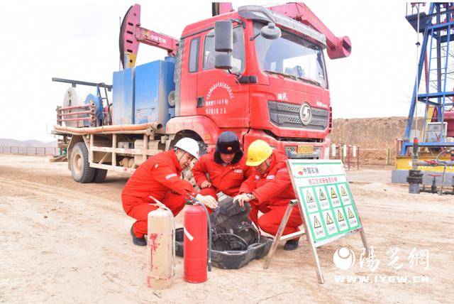 中國石油長慶油田采油五廠嚴反“三違”筑牢春季安全生產防線:鋼板樁生產廠