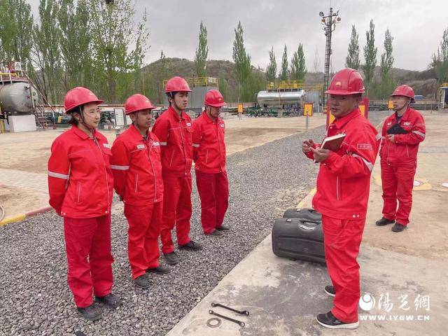 中國石油長慶油田采油八廠吳定生產(chǎn)運(yùn)維中心夯實(shí)電力管理基礎(chǔ):鋼板樁生產(chǎn)廠